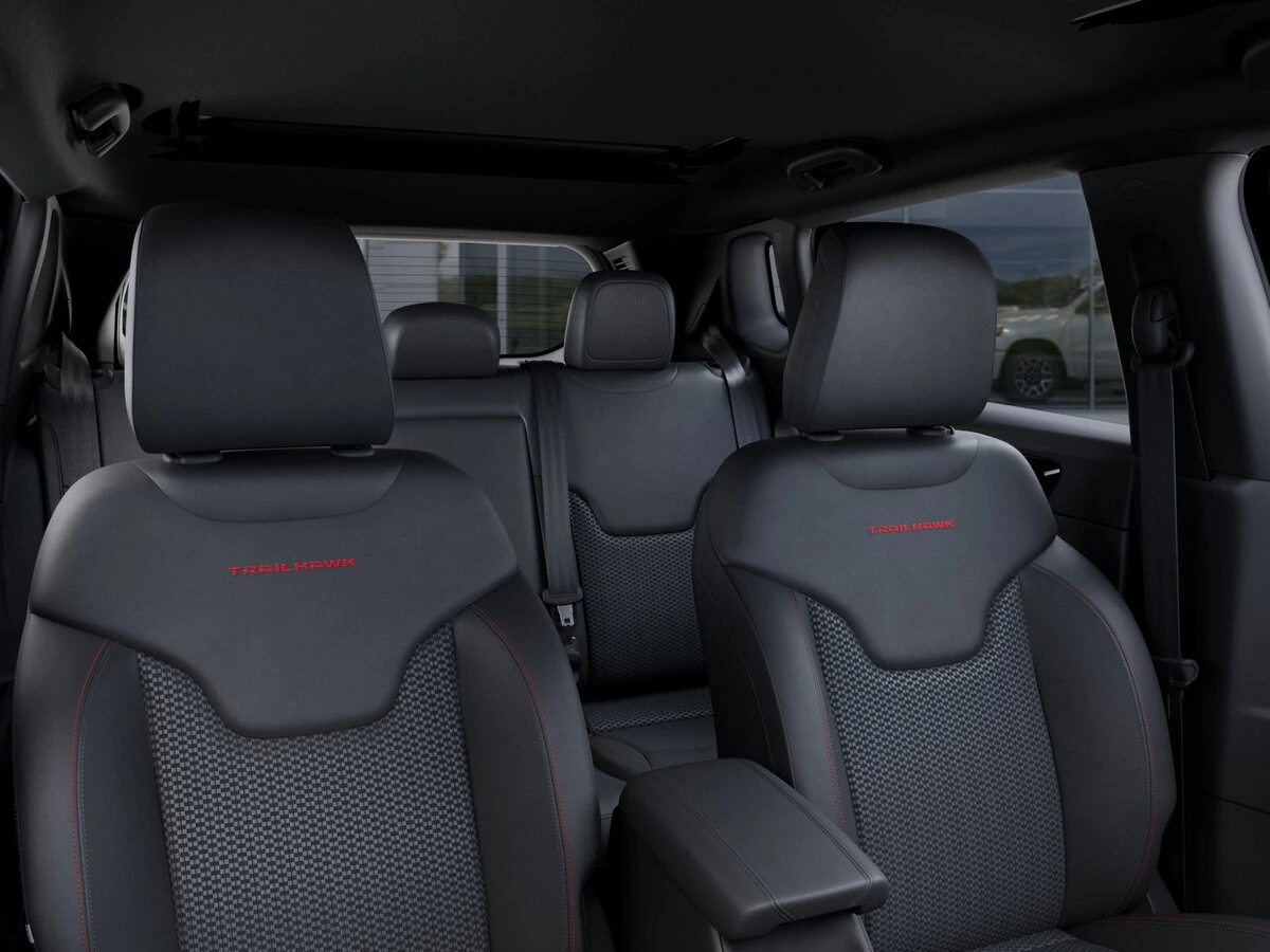 2026 Jeep Compass Trailhawk - Photo 26