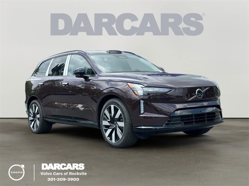 2025 Volvo - image 1