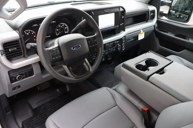 2026 Ford F-250 photo 4