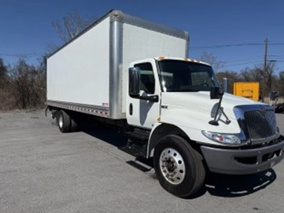 2022 International - image 2