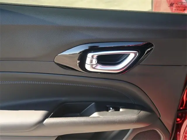 2026 Jeep Compass Latitude photo 10