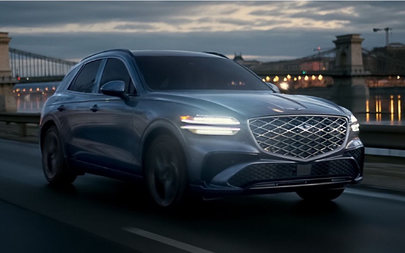 Which compact luxury SUV feels smarter day to day around Derby, KS — the 2026 Genesis GV70 or the 2026 Mercedes-Benz GLC?