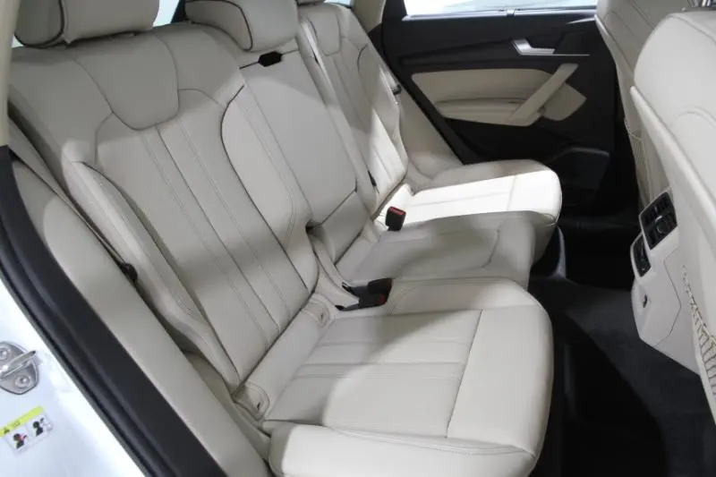 2024 Audi Q5 S line Premium Prestige photo 16