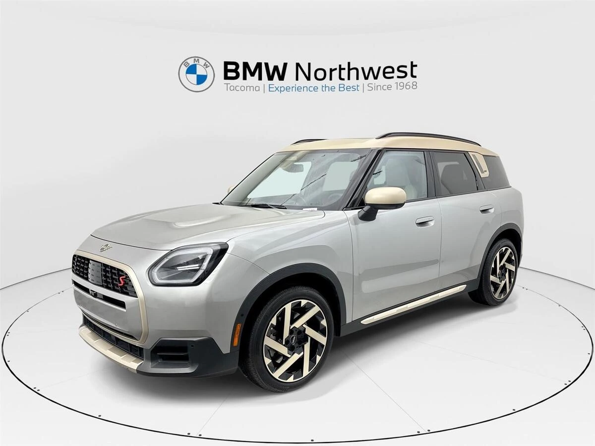 2025 MINI Countryman S ALL4's photo