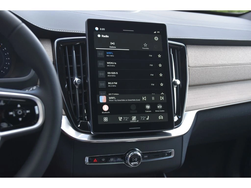 2026 Volvo - image 20