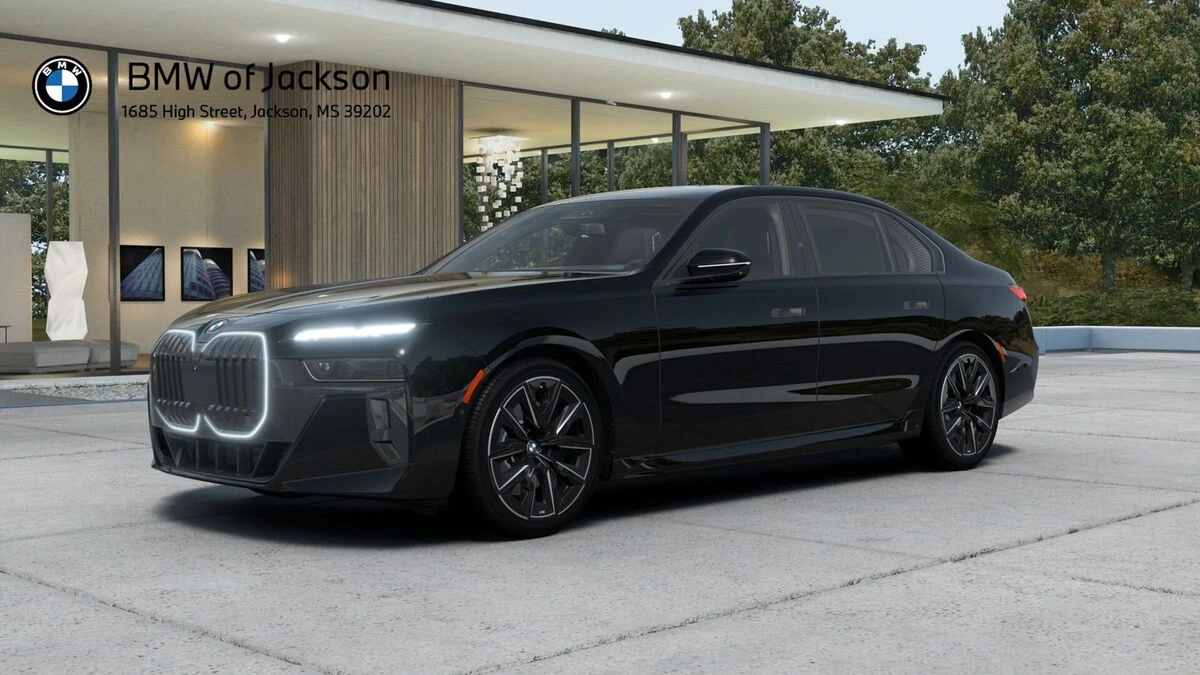 2026 BMW 7 Series 760i xDrive Sedan's photo