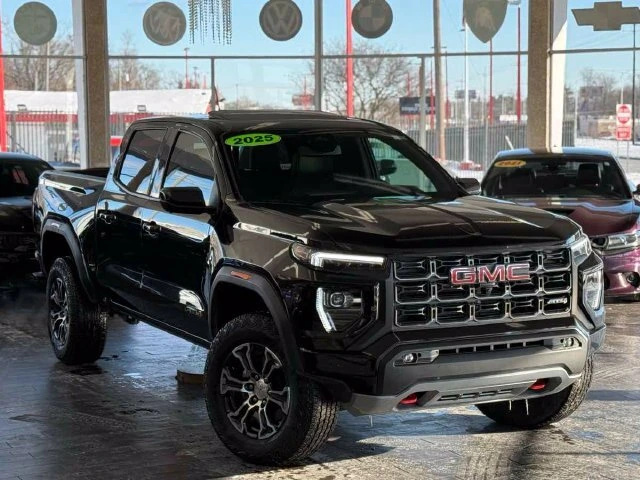 2025 GMC Canyon
