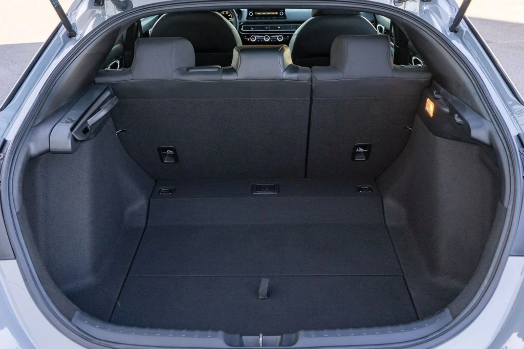 2026 Honda Civic Hatchback Sport - Photo 18