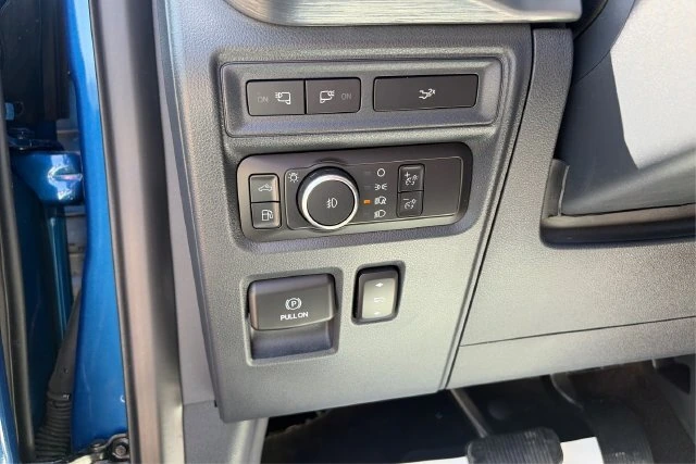 2022 Ford F-150 XL - Photo 17