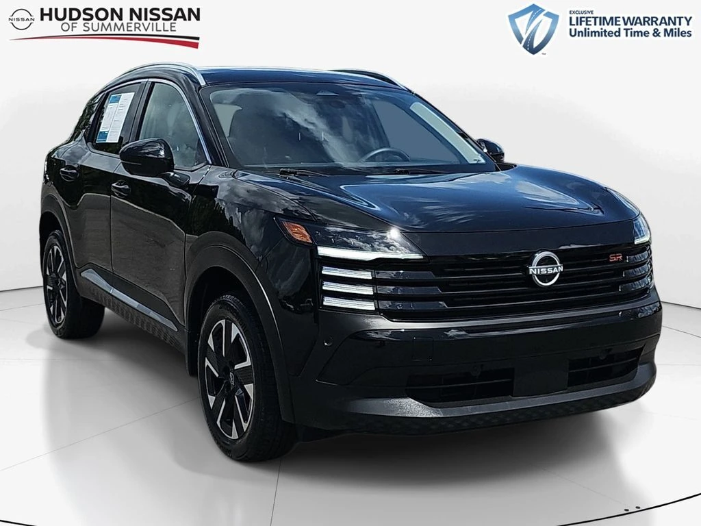 2025 Nissan Kicks 2.0 SR's photo