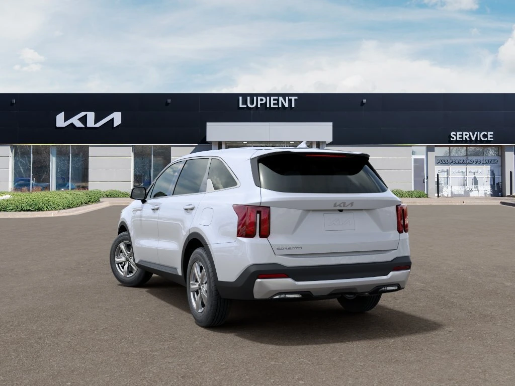 2026 Kia Sorento LX - Photo 6
