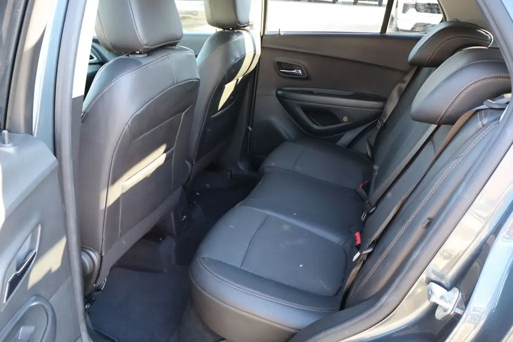 2022 Chevrolet Trax LT photo 33