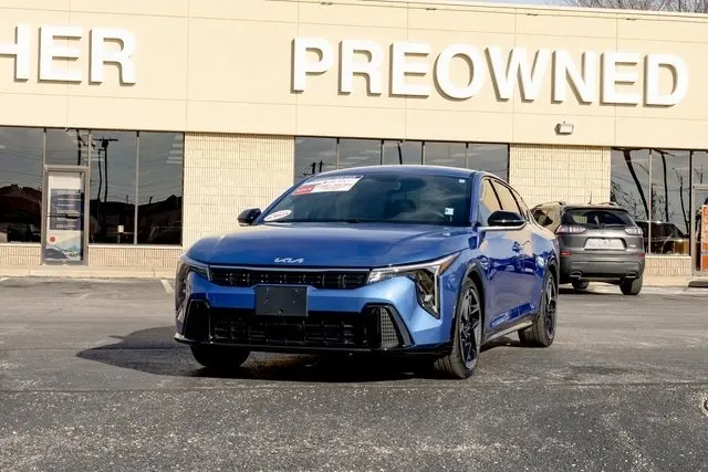 2025 Kia K4 GT-Line's photo