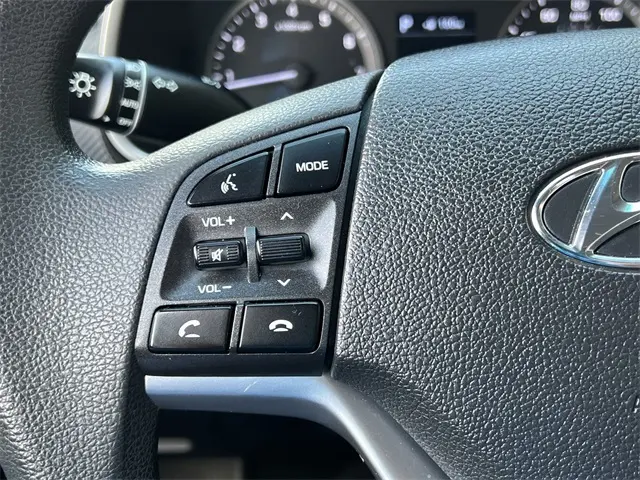 2021 Hyundai Tucson Value photo 12