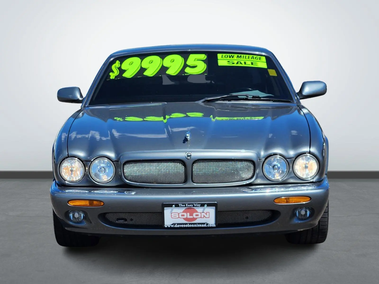 2002 Jaguar XJ Sport photo 6