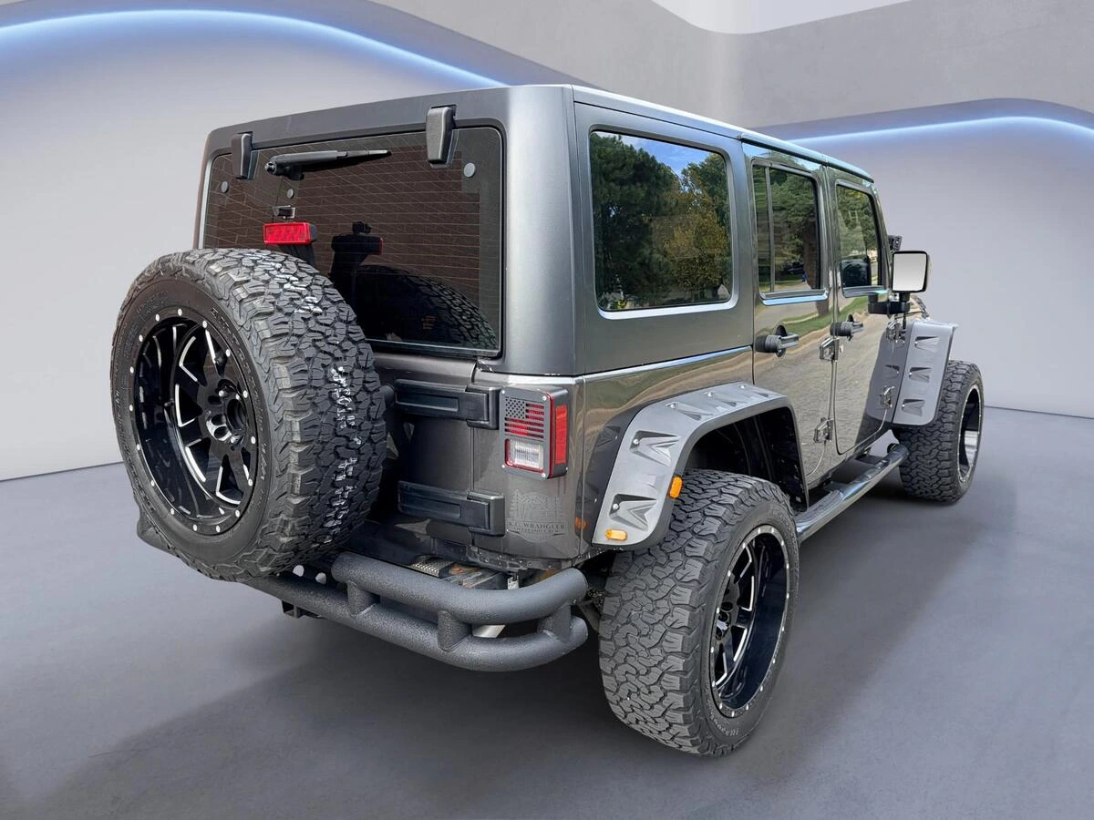 2017 Jeep Wrangler Unlimited Sport - Photo 6