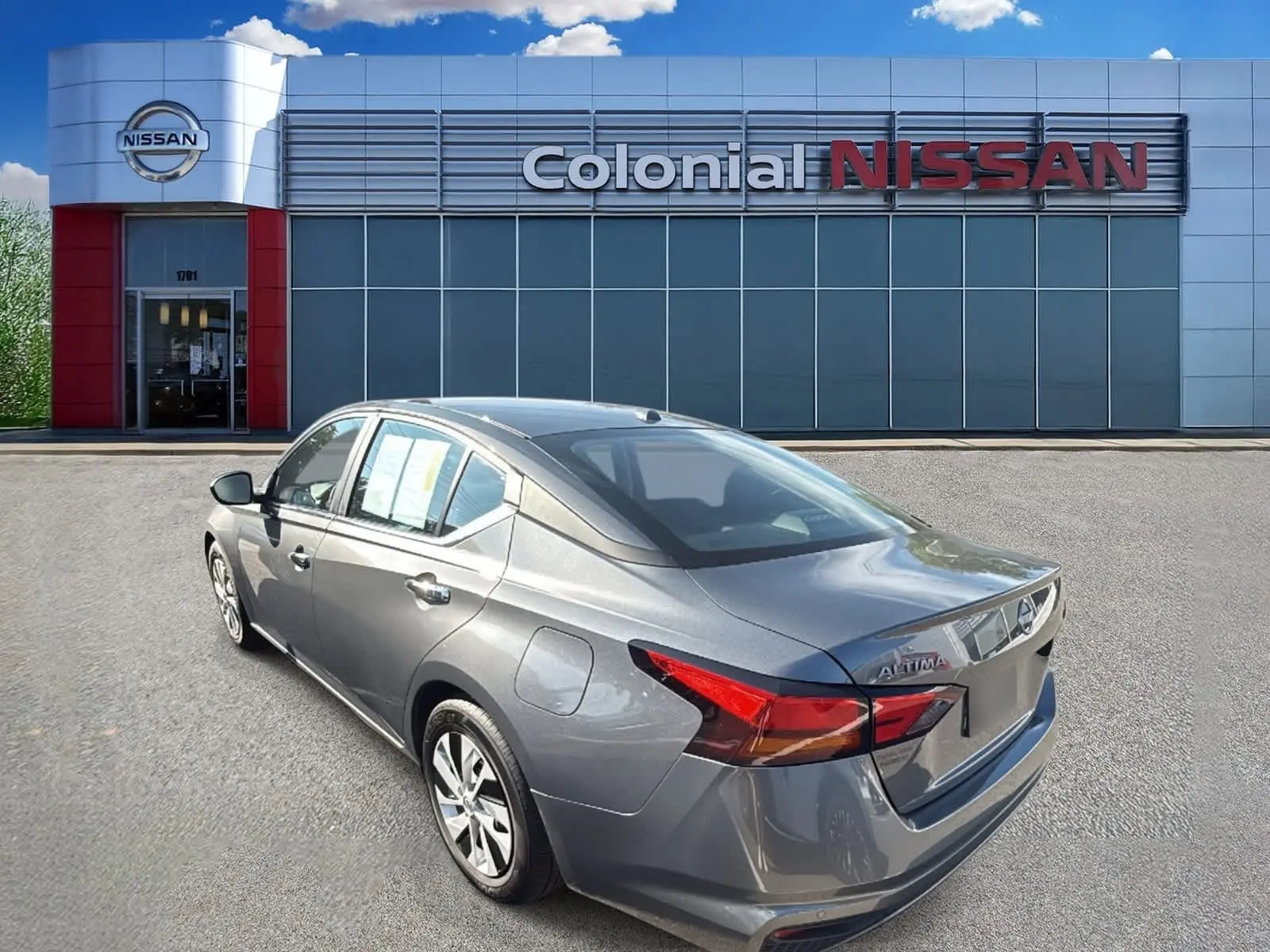 2025 Nissan Altima S photo 2