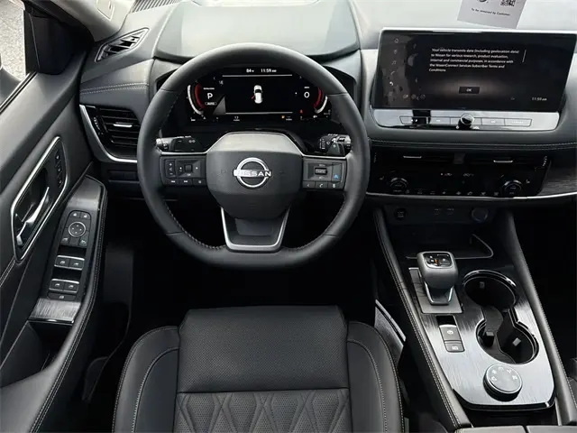 2026 Nissan Rogue Platinum photo 10