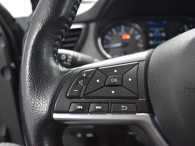 2022 Nissan Rogue Sport SV photo 15