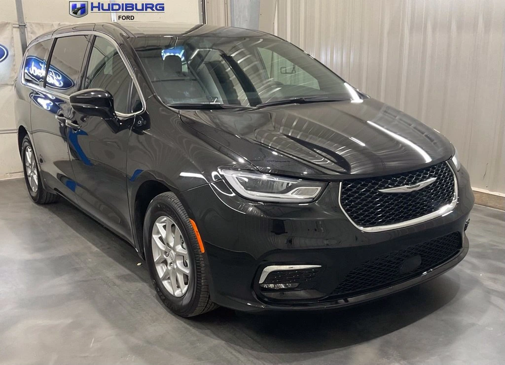 2025 Chrysler Pacifica
