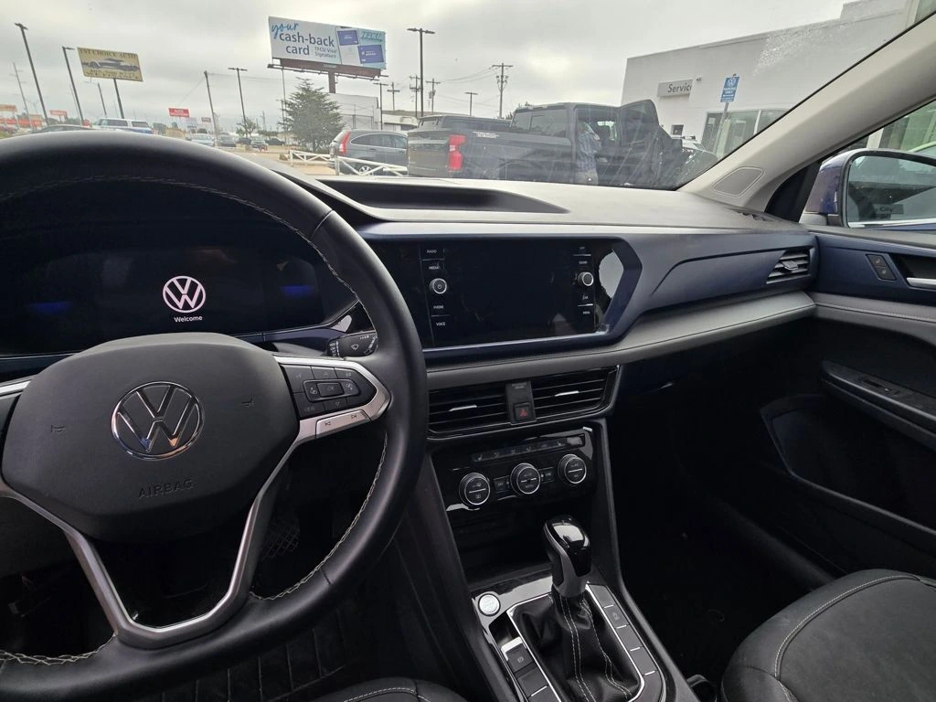 2024 Volkswagen Taos SE - Photo 14