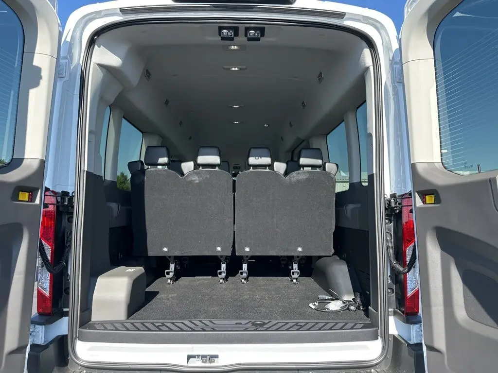 2025 Ford Transit photo 9