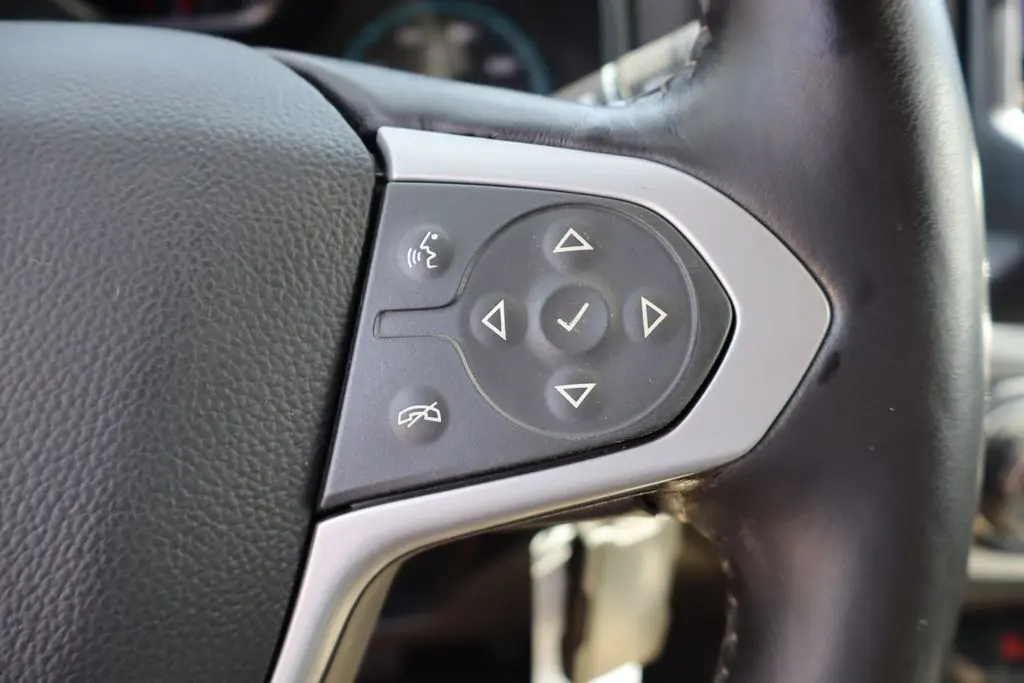 2019 Chevrolet Colorado LT photo 15