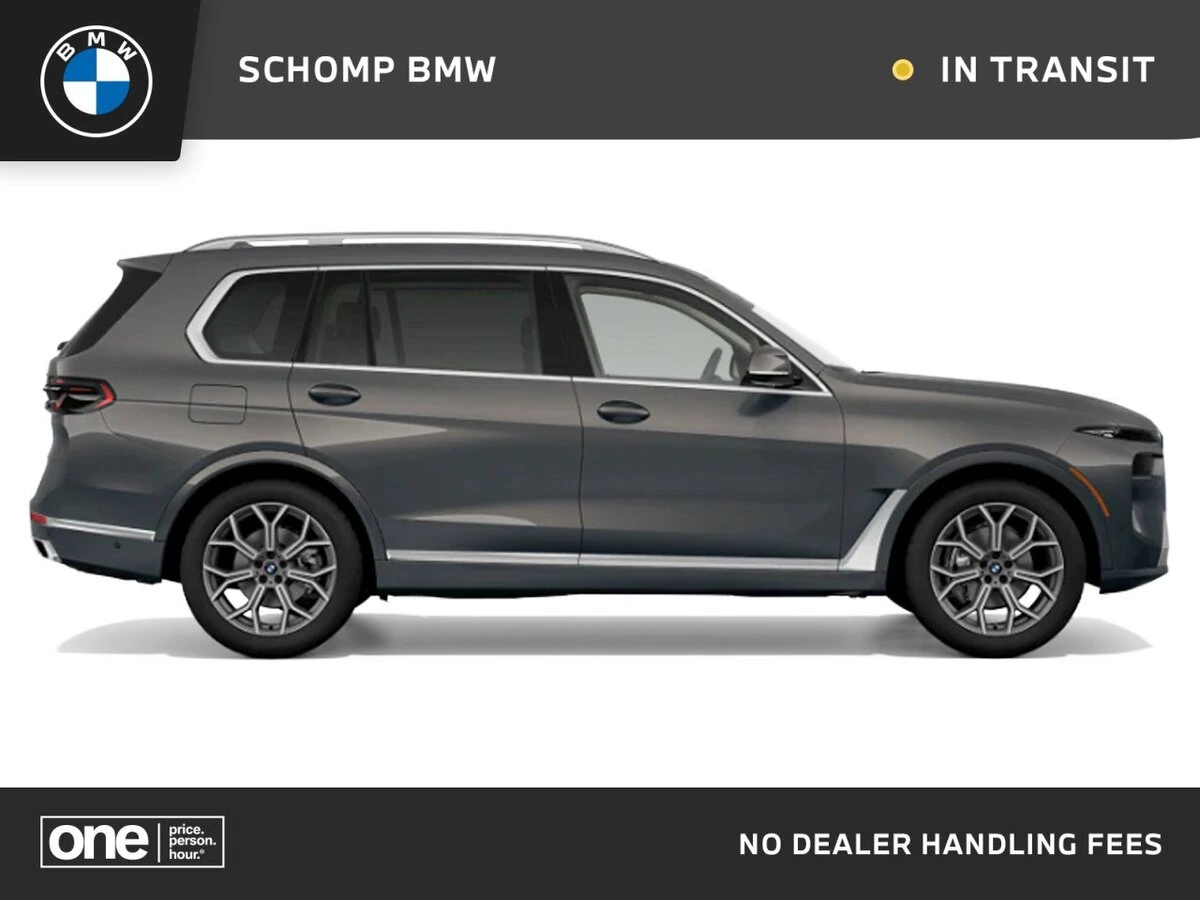 2026 BMW X7 40i's photo