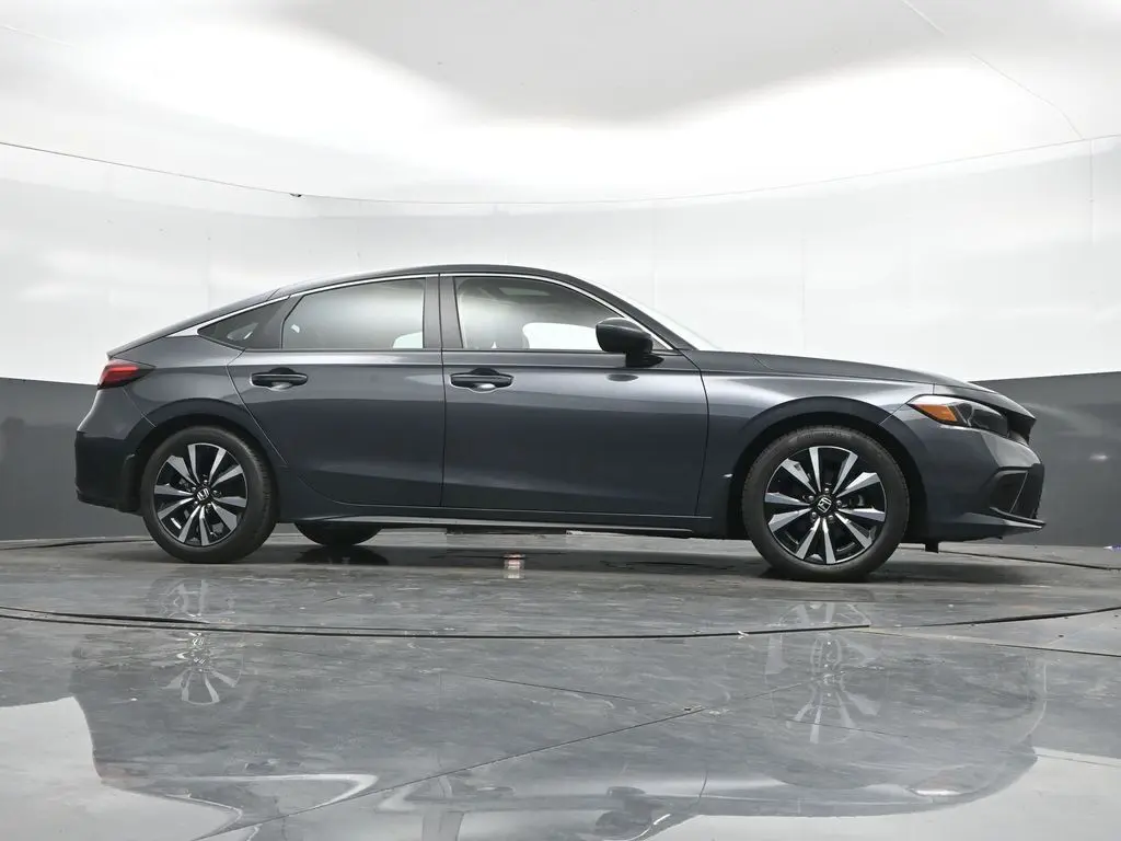 2024 Honda Civic EX-L Hatchback photo 38