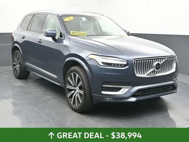 2023 Volvo XC90 Plus photo 2