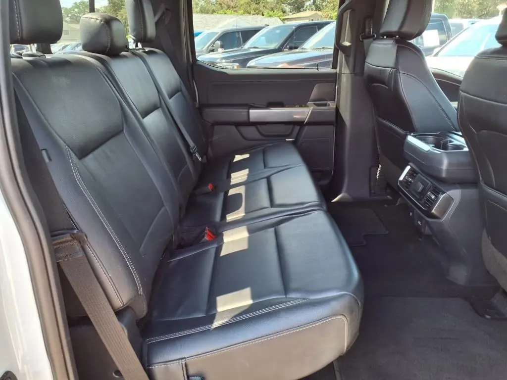 2023 Ford F-150 XLT photo 15