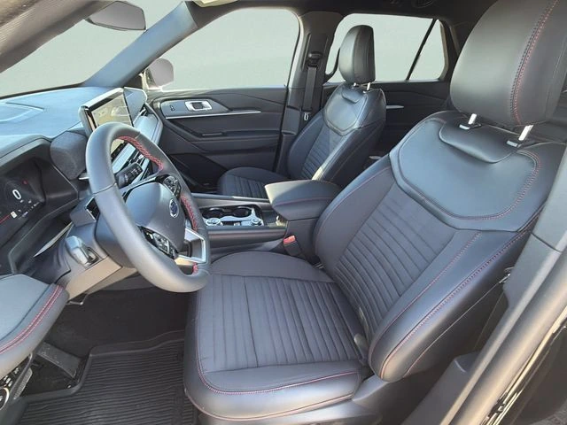 2025 Ford Explorer ST-Line - Photo 16