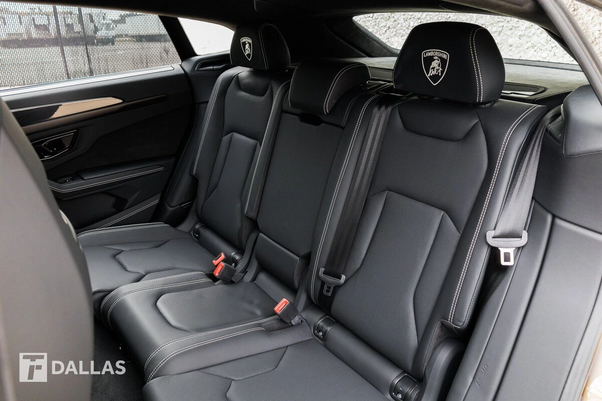 2024 Lamborghini Urus S - Photo 30