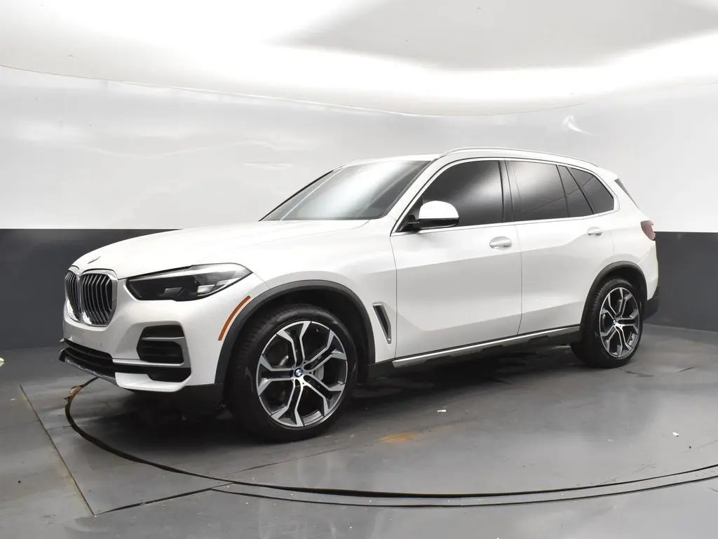 2023 BMW X5 40i's photo