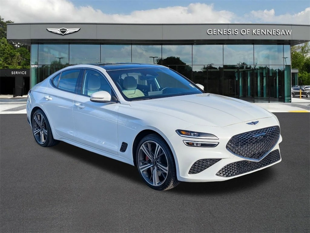 2025 GENESIS G70 Standard's photo