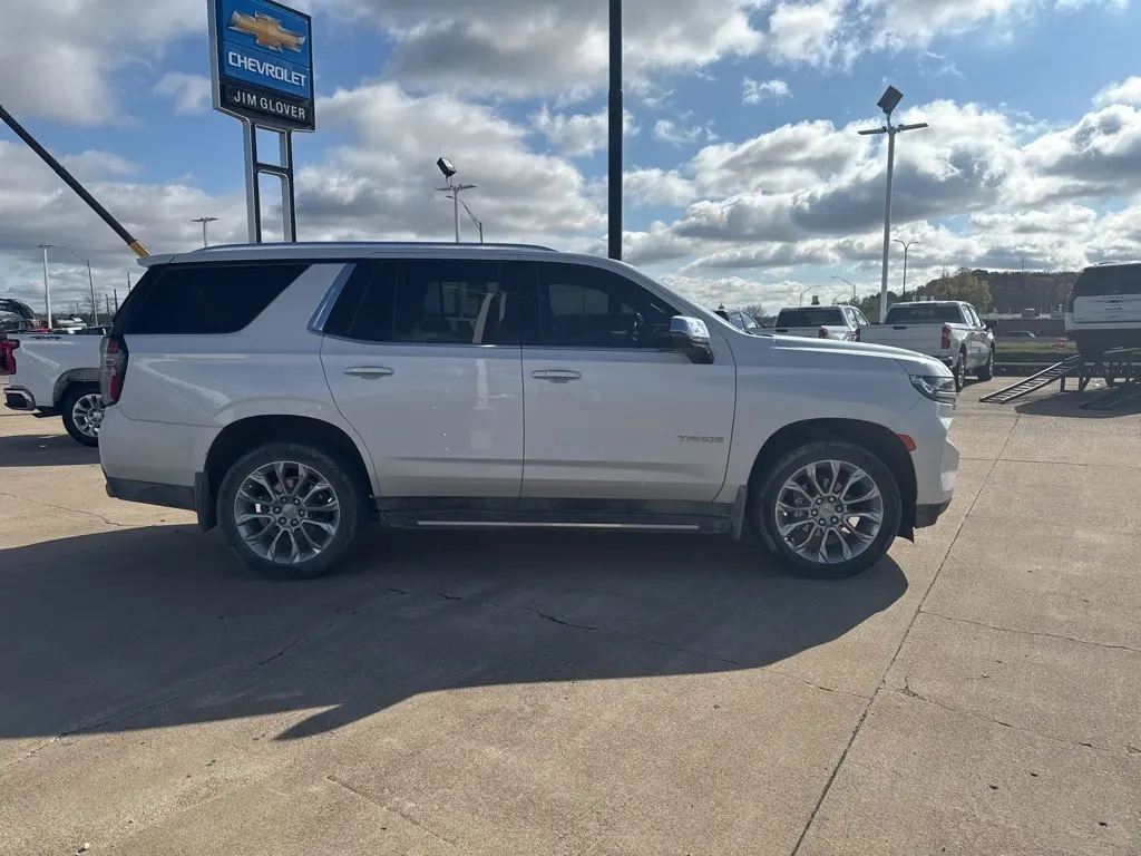 2023 Chevrolet Tahoe Premier photo 3