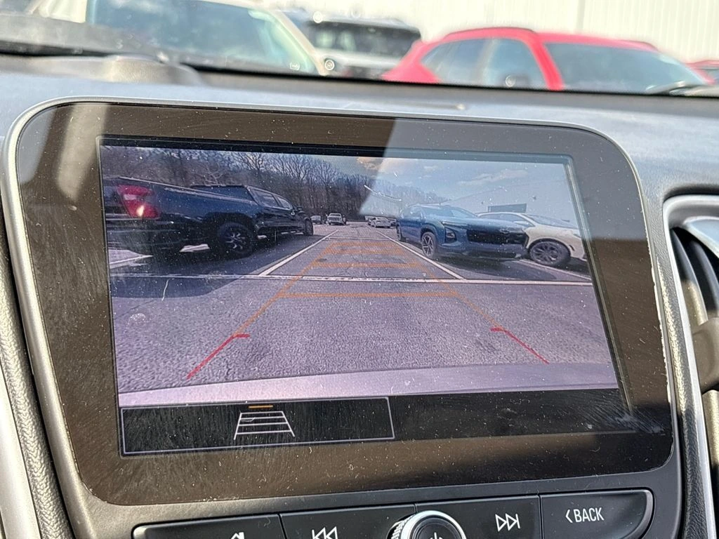 2024 Chevrolet Malibu 1LT - Photo 13