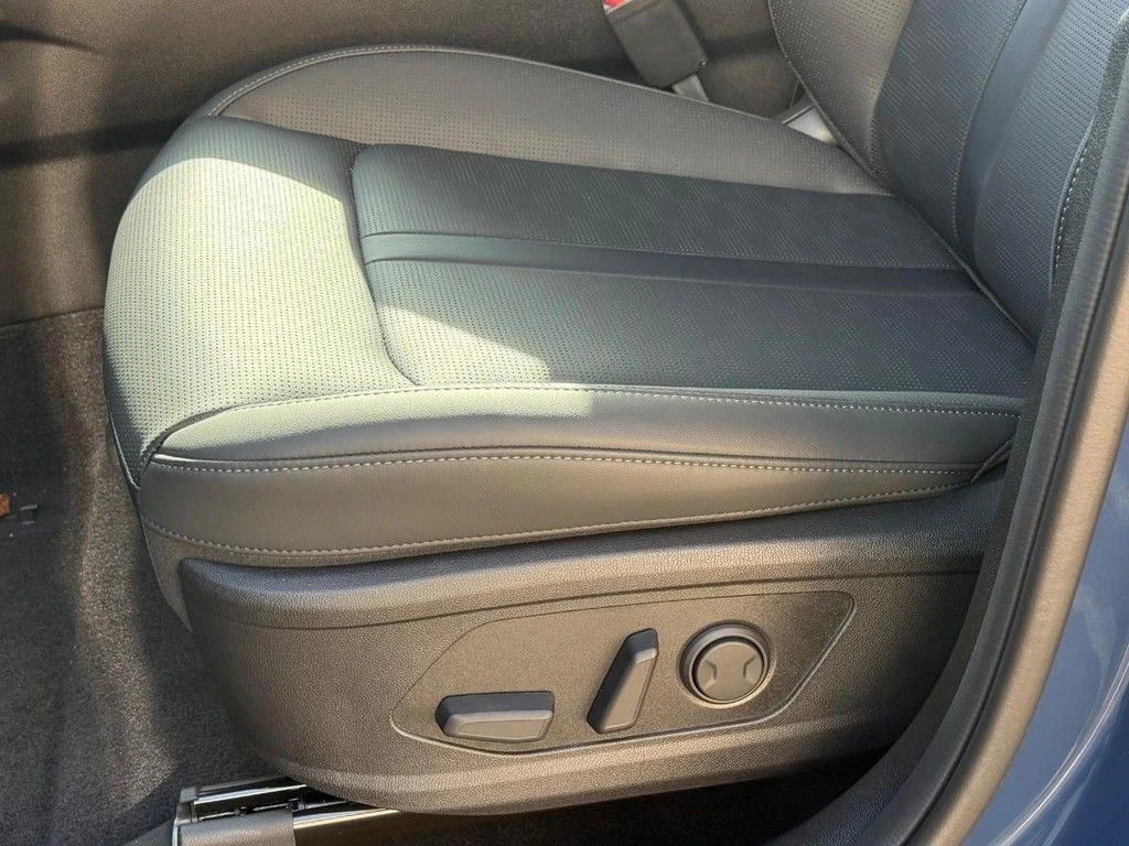 2026 Kia Sorento S - Photo 23