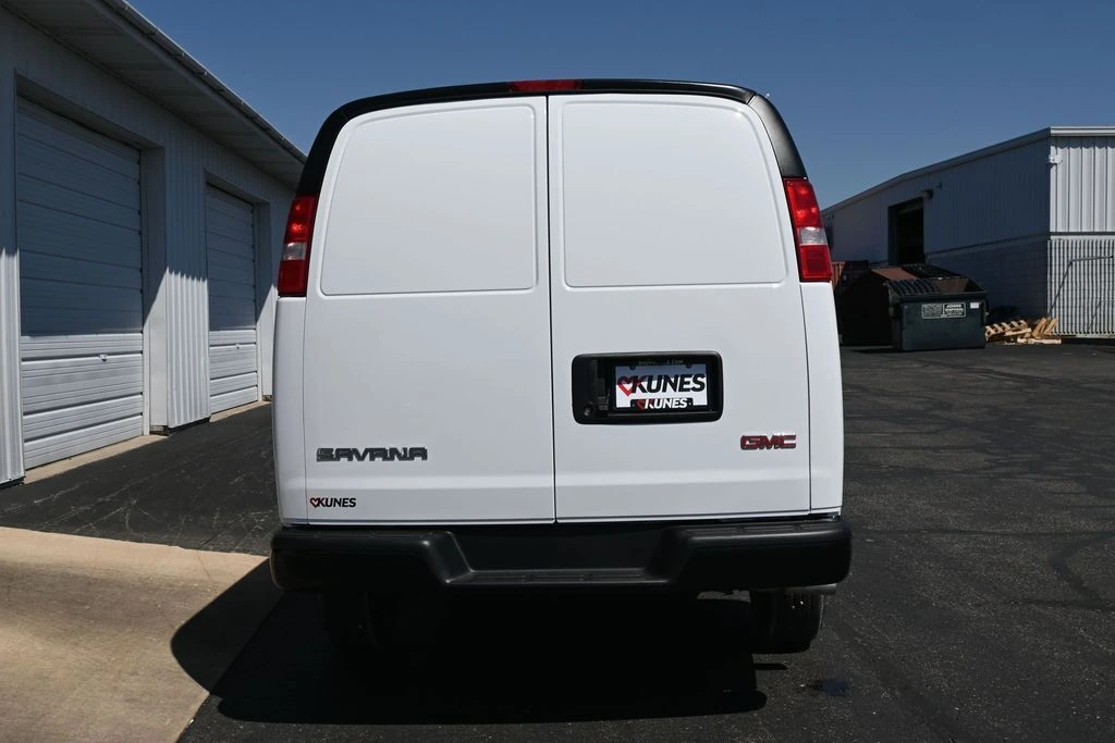 2026 GMC Savana Cargo Work Van - Photo 6