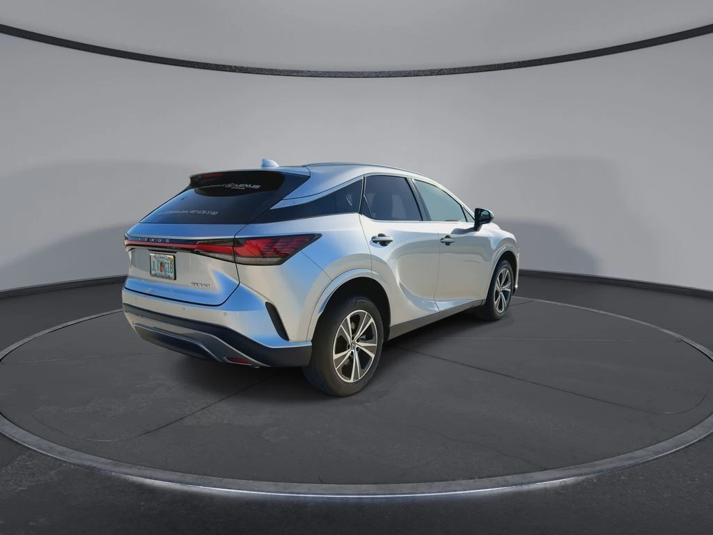 2025 Lexus RX 350 - Photo 8