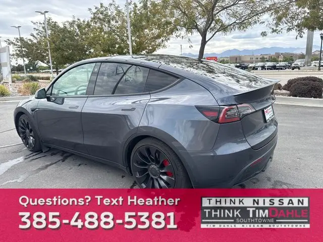 2022 Tesla Model Y Performance photo 3