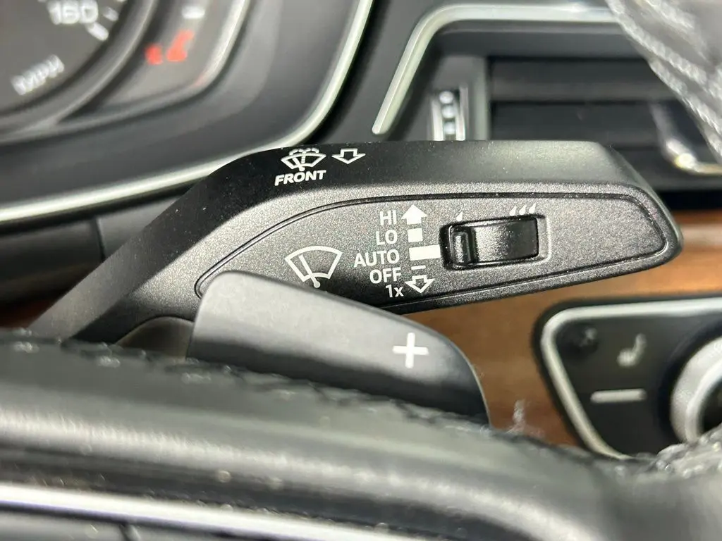 2022 Audi A4 40 Premium Quattro photo 25