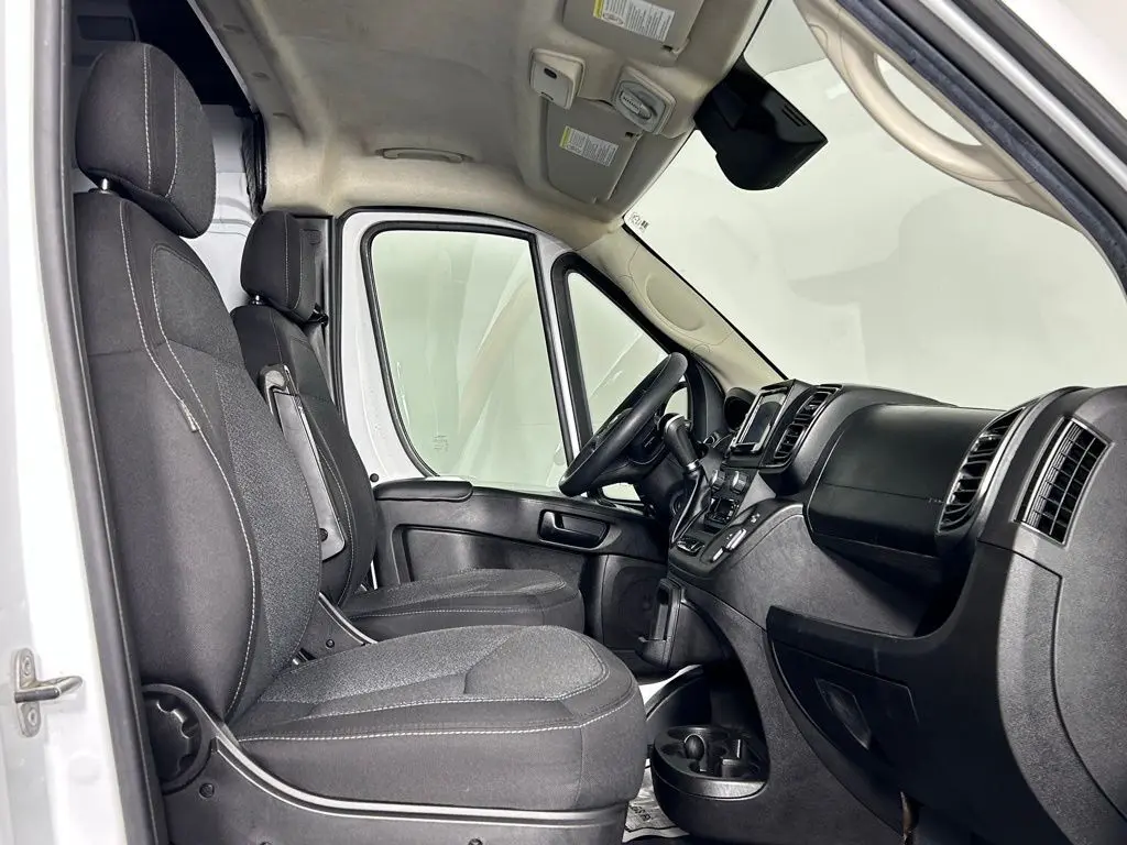 2023 Ram ProMaster 3500 photo 9