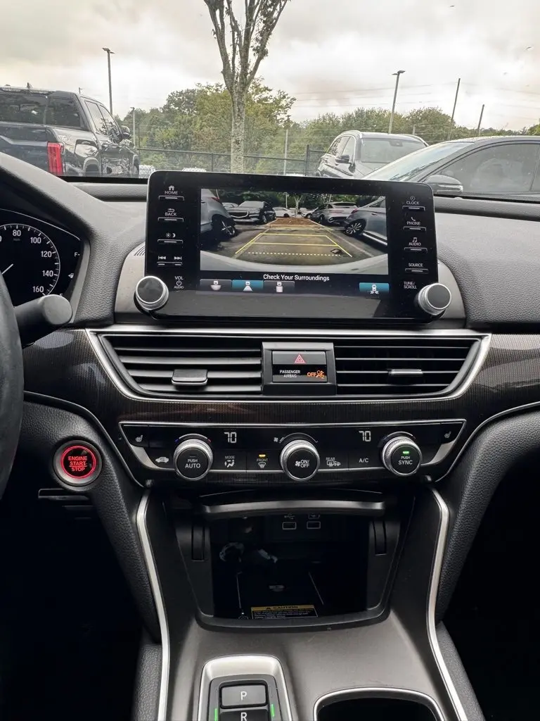 2022 Honda Accord Sport photo 10