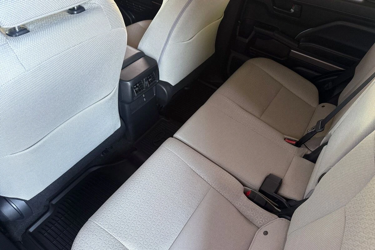 2025 Toyota 4Runner SR5 - Photo 12