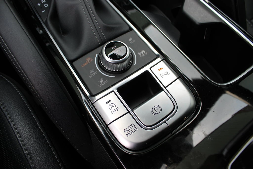 2024 Kia Telluride EX - Photo 25