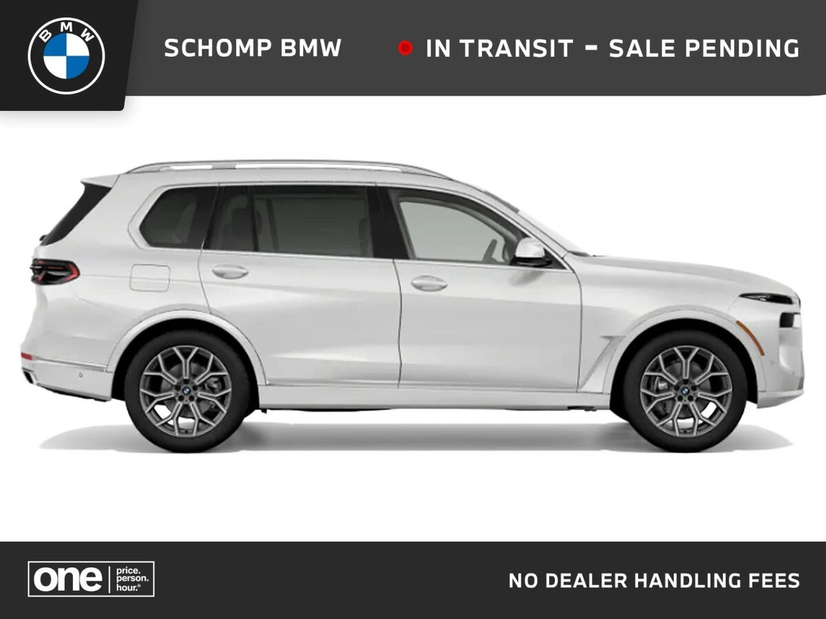 2026 BMW X7 Base's photo