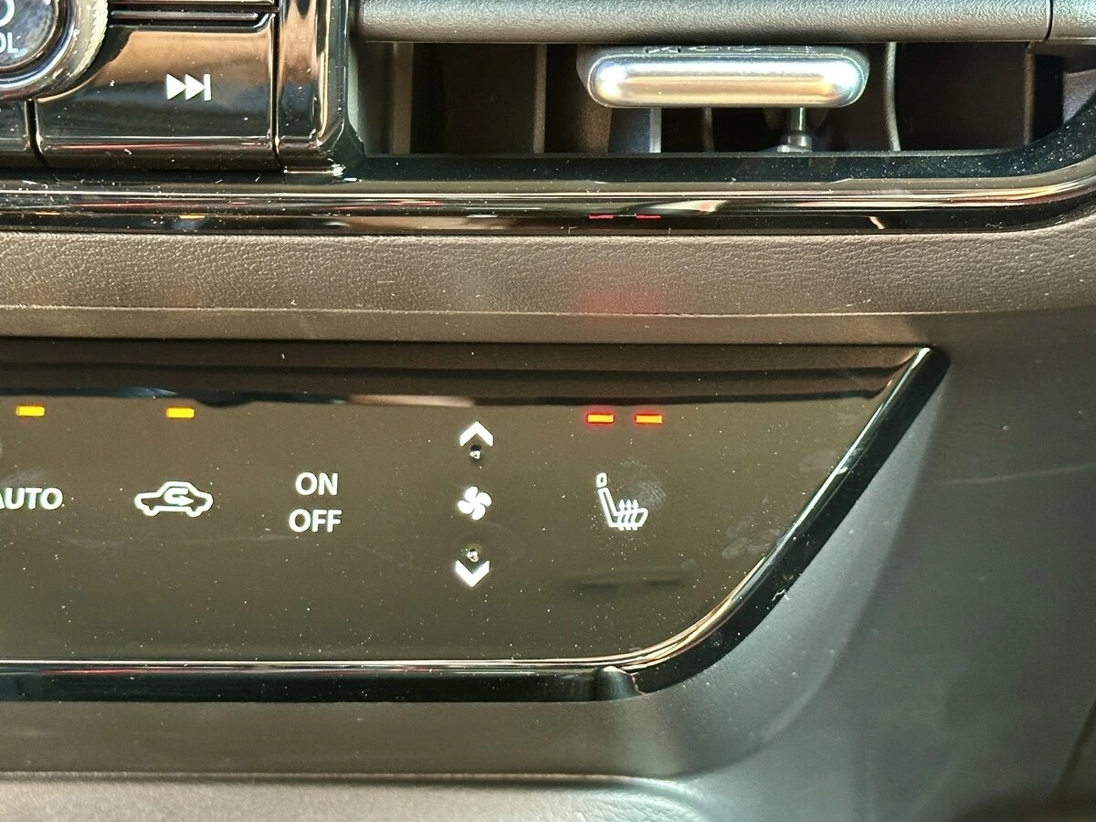 2026 Nissan KICKS SR AWD - Photo 26