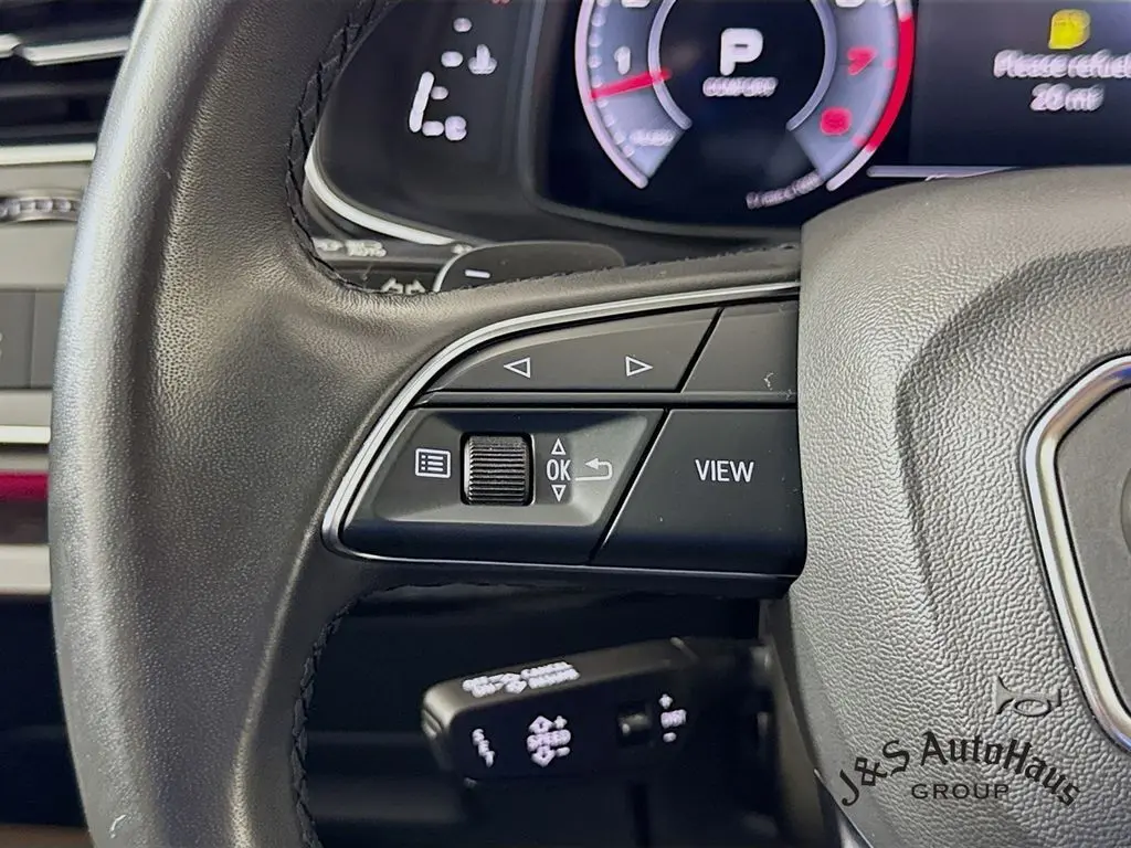 2022 Audi Q7 55 Premium Plus photo 12