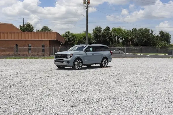 Commercial Hover